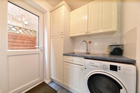12 Minerva Close, Stevenage, SG2 7RA