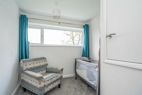 1 Redford Drive, Albrighton, Wolverhampton, WV7 3DE