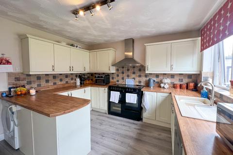 39 Heol Llansantffraid, Sarn, Bridgend, CF32 9NH
