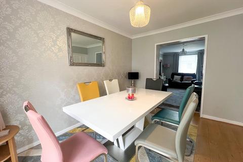39 Heol Llansantffraid, Sarn, Bridgend, CF32 9NH