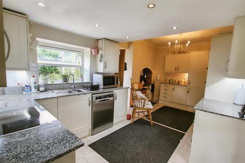 4 bedroom detached house for sale, Blaencelyn, Llandysul