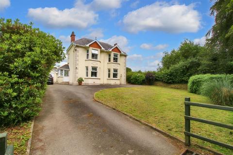 4 bedroom detached house for sale, Blaencelyn, Llandysul