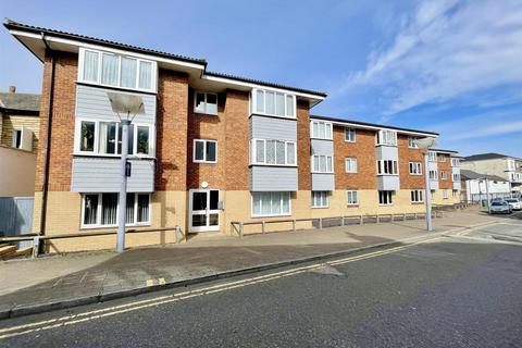 2 bedroom flat for sale, Bridge Street, Newhaven