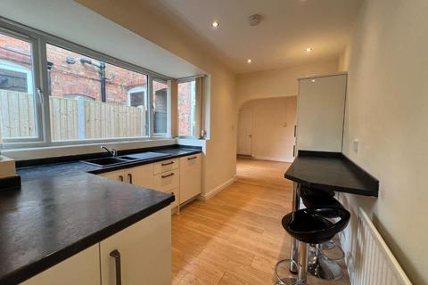 2 bedroom terraced house for sale, Newmarket Street, Knighton, Leicester