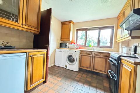 31 Browning Avenue, Kettering, NN16 8NP