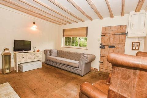 2 bedroom cottage for sale, New Street, Dunmow