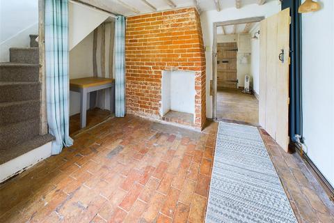 2 bedroom cottage for sale, New Street, Dunmow