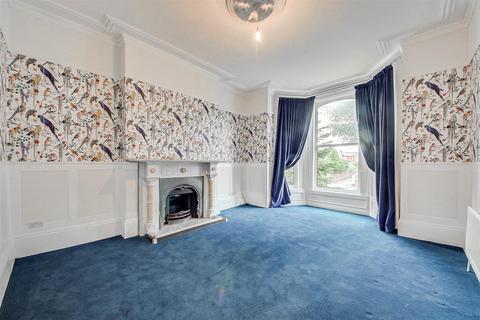 6 bedroom semi-detached house for sale, Saunders Street, Southport PR9