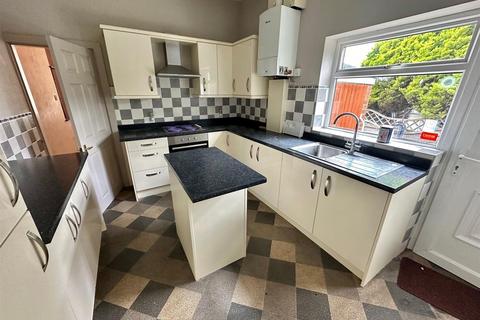 3 bedroom detached bungalow for sale, Boundary Road, Dewsbury