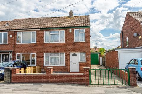 3 bedroom semi-detached house for sale, Thornfield Drive, York