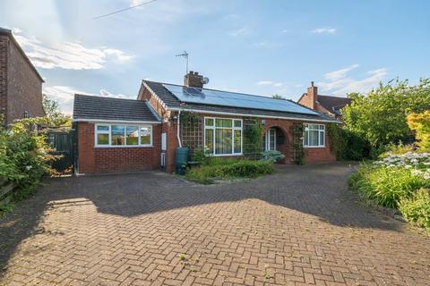 2 bedroom detached bungalow for sale, Breighton Road, Bubwith, Selby