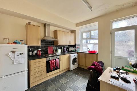 2 bedroom terraced house for sale, Atkinson Street, Briercliffe, Burnley