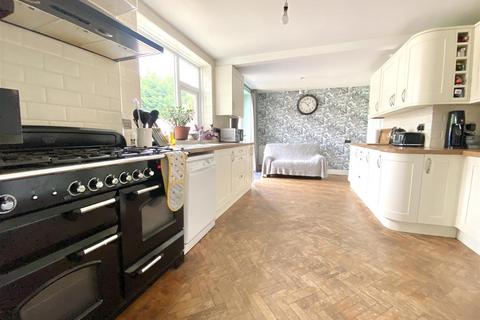 6 bedroom detached house for sale, Corndon Drive, Shrewsbury