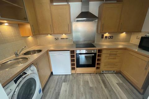 2 bedroom flat to rent, John Street