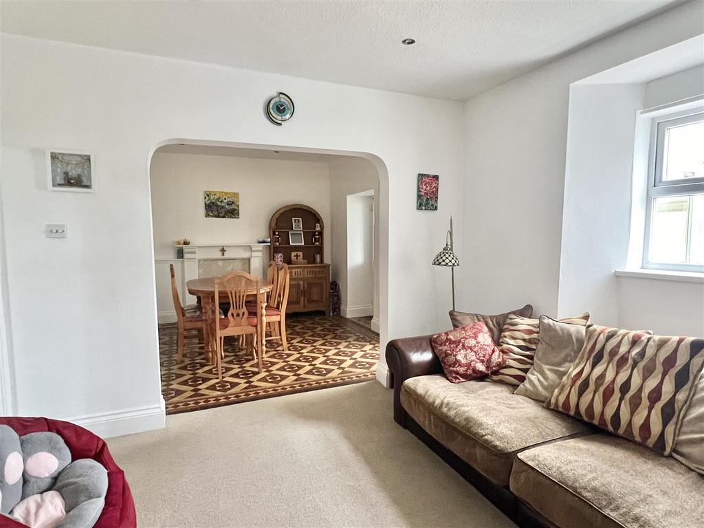 Additional Area to Reception Room