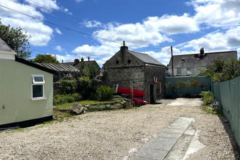 22 Polkyth Road, St Austell, PL25 4LW