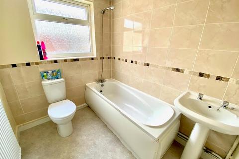 3 bedroom terraced house for sale, Seago Street, Lowestoft, NR32