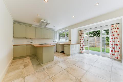 5 bedroom house to rent, Ringford Road, SW18