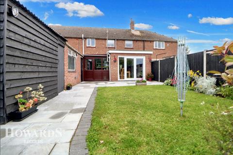 3 bedroom terraced house for sale, Oak Lane, Beccles