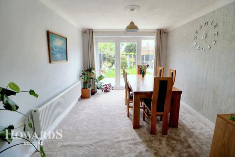 3 bedroom terraced house for sale, Oak Lane, Beccles