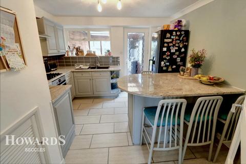 3 bedroom terraced house for sale, Oak Lane, Beccles