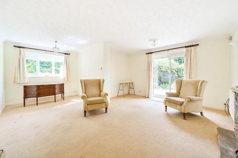 3 bedroom terraced house for sale, St. Michaels Court, Slough, Berkshire