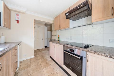 3 bedroom terraced house for sale, St. Michaels Court, Slough, Berkshire