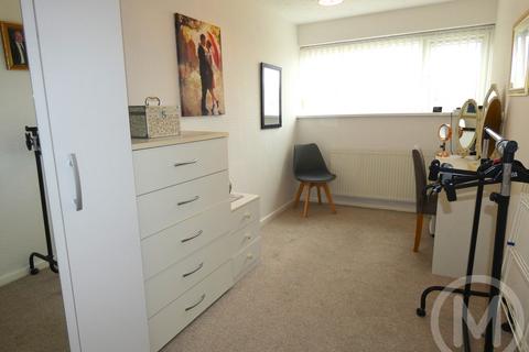 Flat 9, Pembroke Court Queens Promenade, Blackpool, FY2 9PY