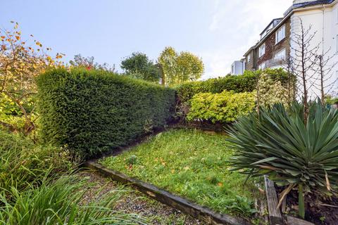 1 bedroom flat for sale, Primrose Gardens, Belsize Park