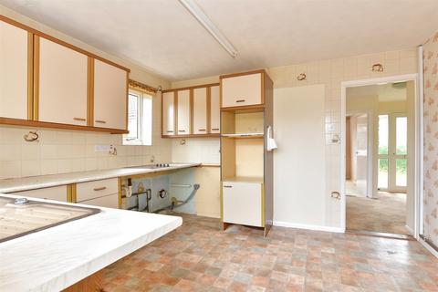 2 bedroom detached bungalow for sale, Courtenay Road, Dunkirk, Faversham, Kent