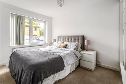 1 bedroom maisonette for sale, Coleridge Court, 139 Kingston Road, Leatherhead, KT22