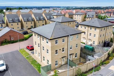 undefined, CAWOOD CLOSE, WAKEFIELD, WF1