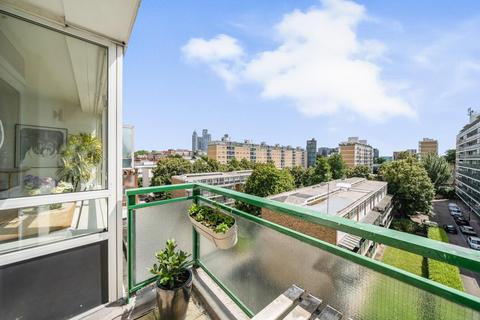 3 bedroom flat for sale, Lupus Street, Pimlico