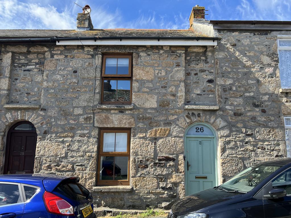 2 Bedroom Mid Terraced House for Sale