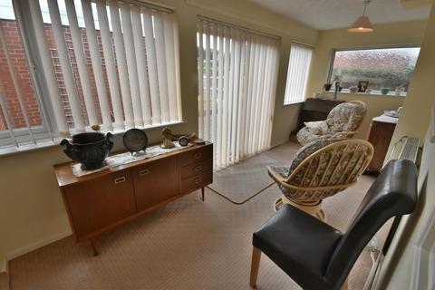 50 Buckingham Road, Wrexham, LL11 2RH