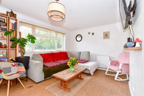 2 bedroom terraced house for sale, Rentain Road, Chartham, Canterbury, Kent