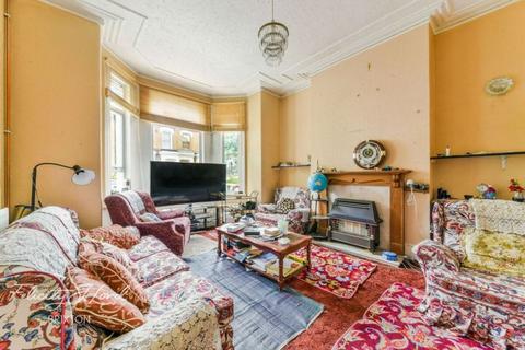 4 bedroom terraced house for sale, Dalberg Road, London, SW2 1AN