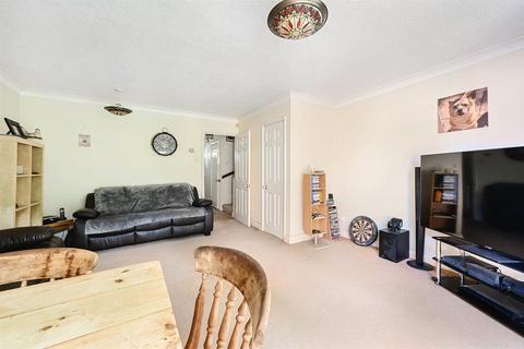 3 bedroom semi-detached house for sale, Goldcrest Drive, Ridgewood