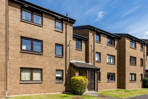 16/3 Boat Green, Edinburgh, EH3 5LN