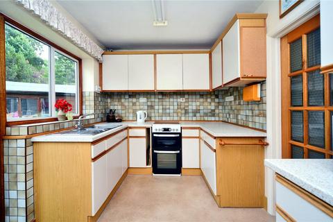 180 Warren Road, Banstead, SM7 1LB