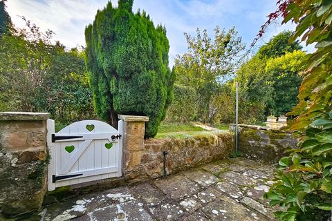 6 Plompton Square, Plompton, Knaresborough, HG5 8LZ
