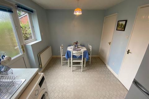 5 Vorlich Drive, Chadderton, Oldham, OL9 0NY