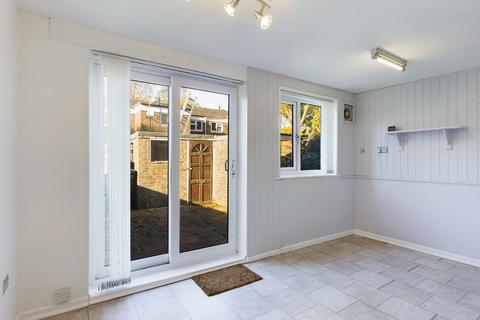 3 bedroom terraced house to rent, Byron Close, Popley, Basingstoke, RG24