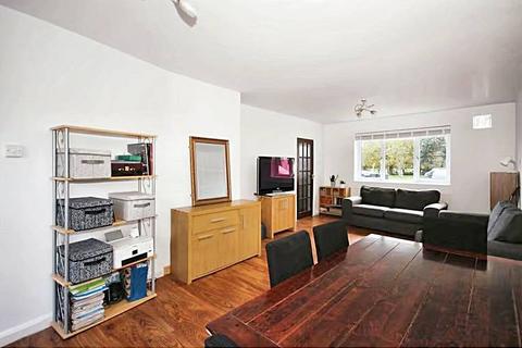 3 bedroom house to rent, Richard Joy Close, Coventry CV6