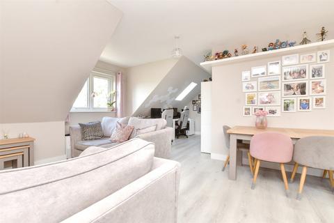 2 bedroom apartment for sale, Chalkpit Lane, Dorking, Surrey
