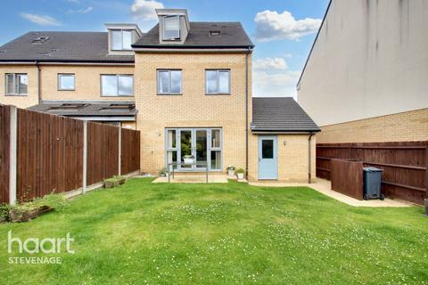 30 Brimstone Drive, Stevenage, SG1 4FX