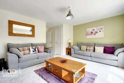 30 Brimstone Drive, Stevenage, SG1 4FX