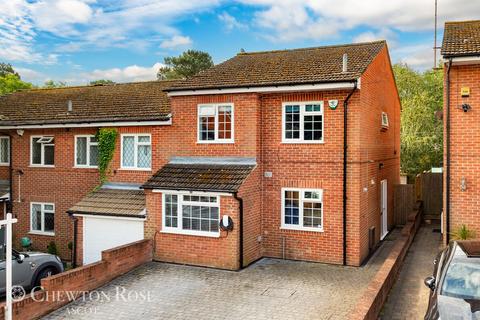 3 bedroom semi-detached house for sale, Church Road, Ascot