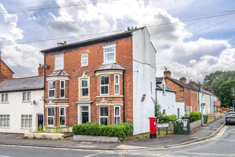 134 Worcester Road, Bromsgrove, B61 7AS