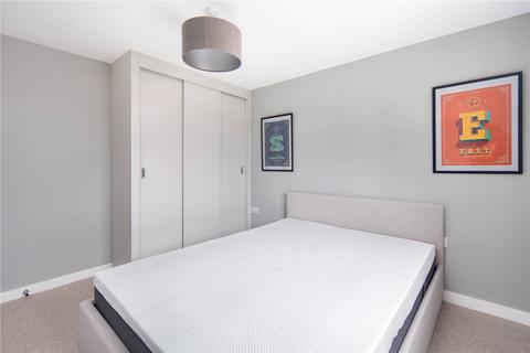 1 bedroom flat for sale, New Cross Road, London, SE14